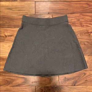 Women’s LOFT elastic waist grey skirt